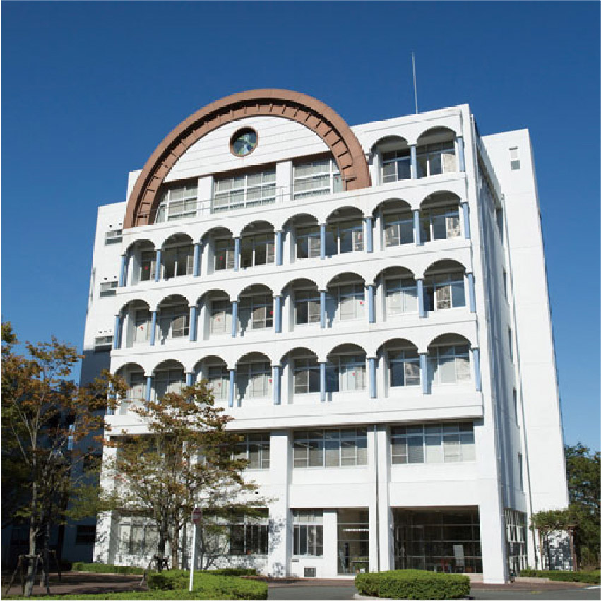 校舎外観